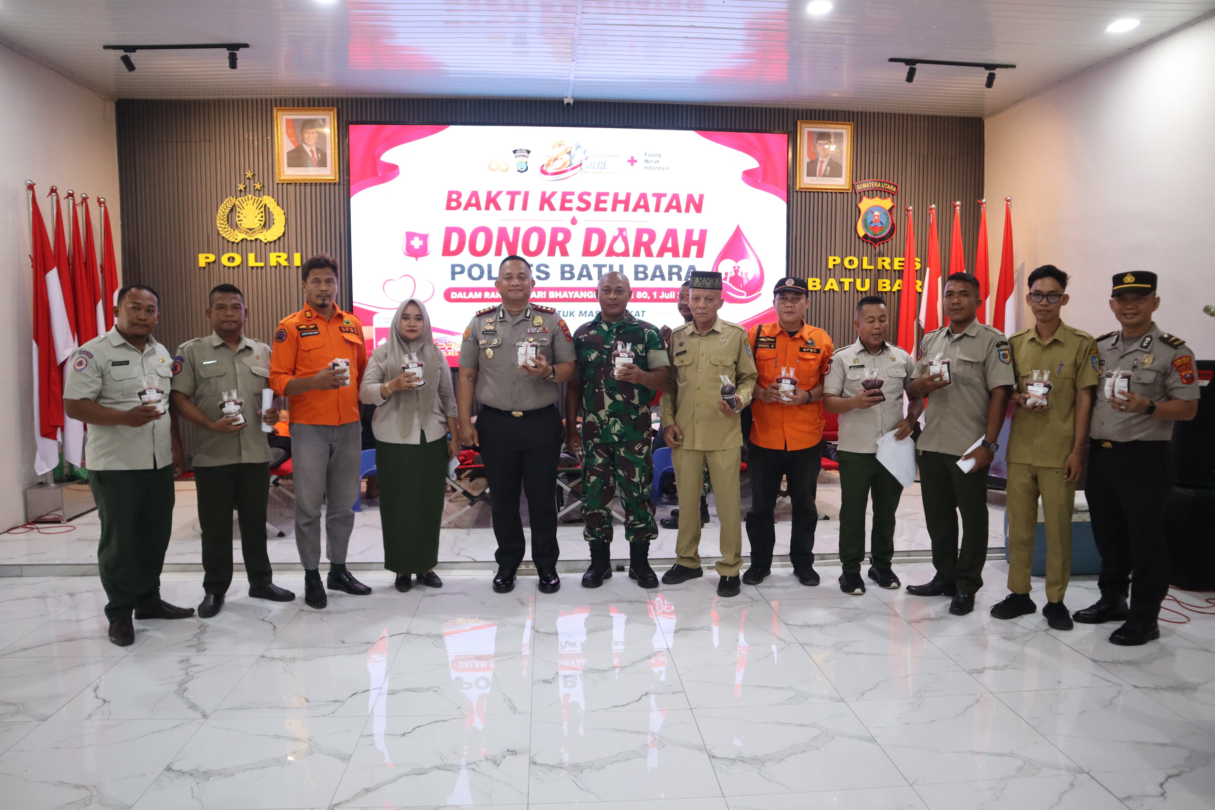 Polres Batu Bara Gelar Bakti Kesehatan Donor Darah Sambut Hari Bhayangkara